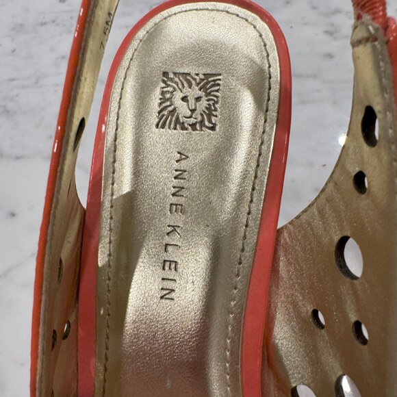 Anne Klein Pastora Patent Leather Peep-toe Heels - Size 7.5 - Picture 5 of 5